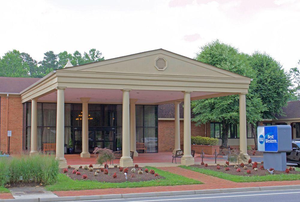 Best Western Williamsburg Historic District Extérieur photo