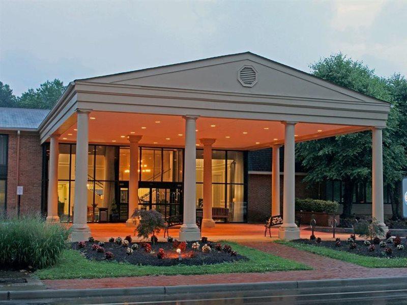 Best Western Williamsburg Historic District Extérieur photo
