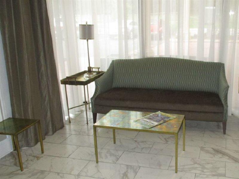 Best Western Williamsburg Historic District Extérieur photo