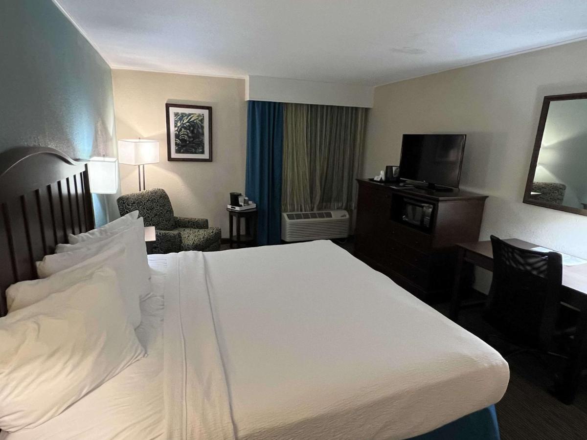 Best Western Williamsburg Historic District Extérieur photo