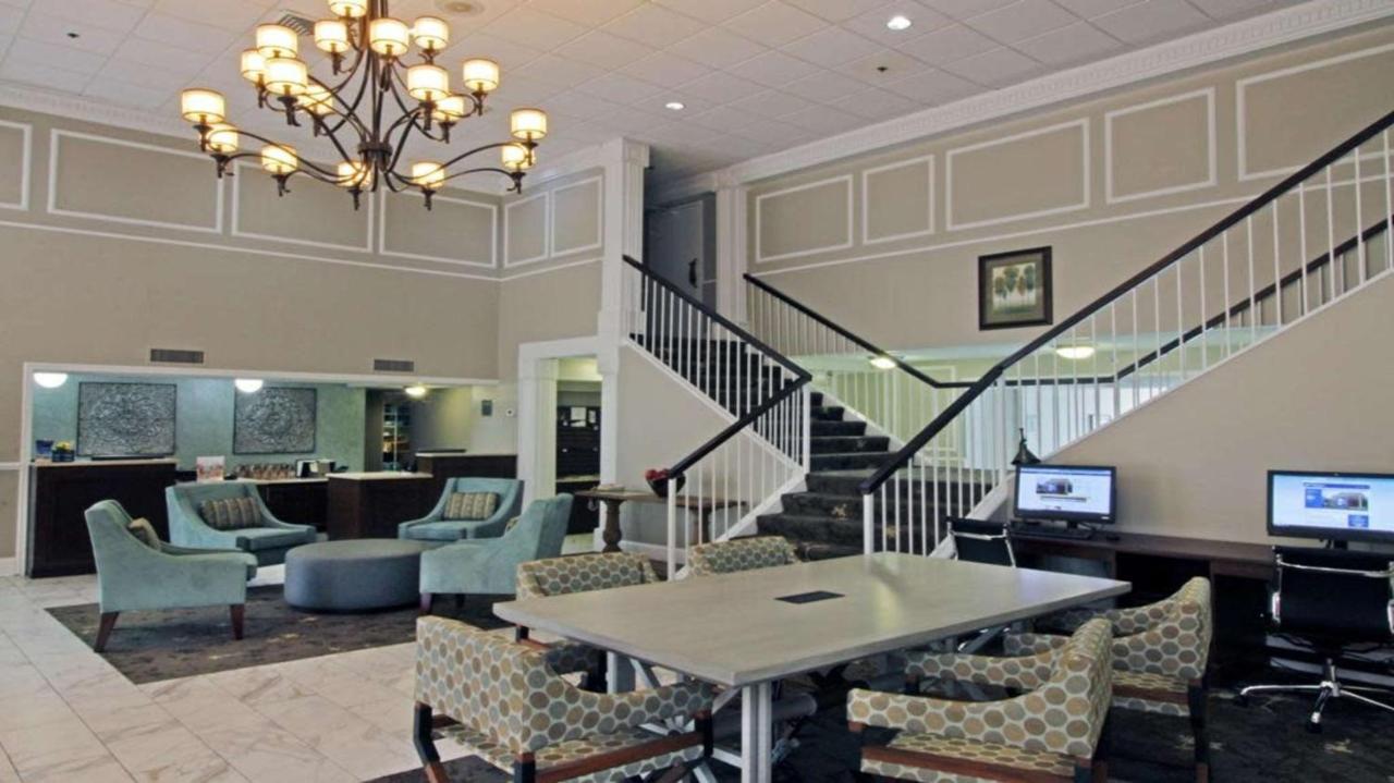 Best Western Williamsburg Historic District Extérieur photo