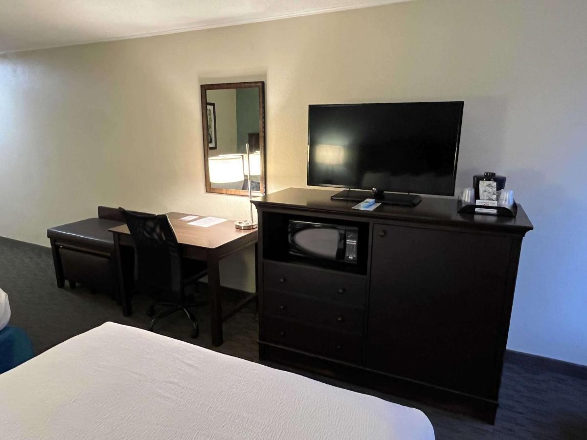 Best Western Williamsburg Historic District Extérieur photo